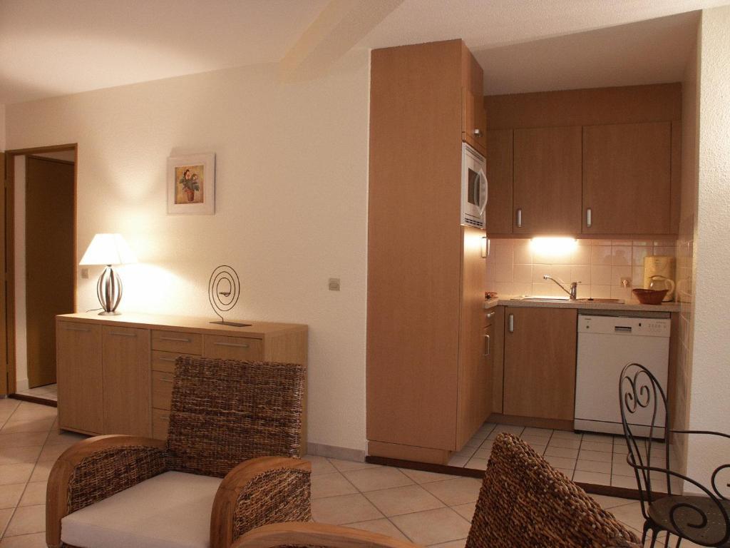 Aparthotel Tempologis Meylan Zimmer foto