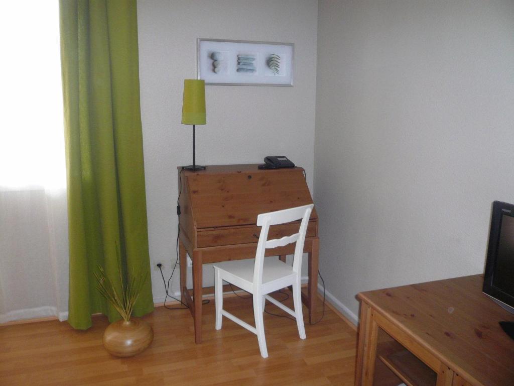 Aparthotel Tempologis Meylan Zimmer foto